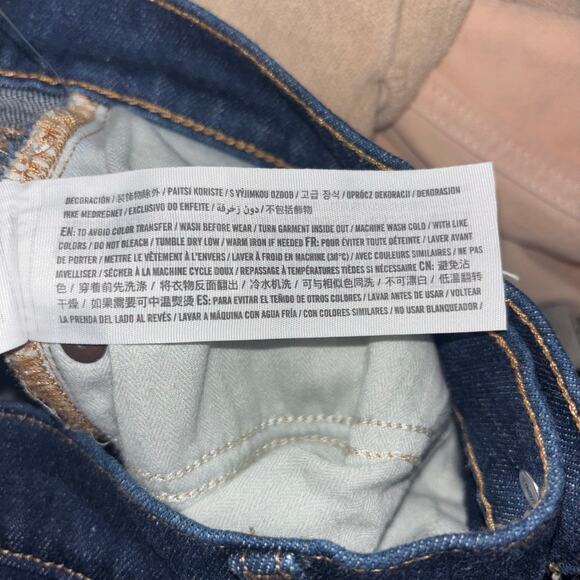 Abercrombie & Fitch The ‘90s Relaxed High Rise Jeans - Dark Wash - Size 24 - Picture 14 of 15